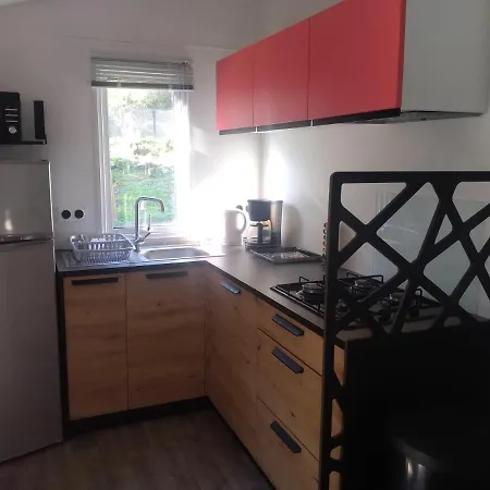 Les Eaux Vives Kemping Vero