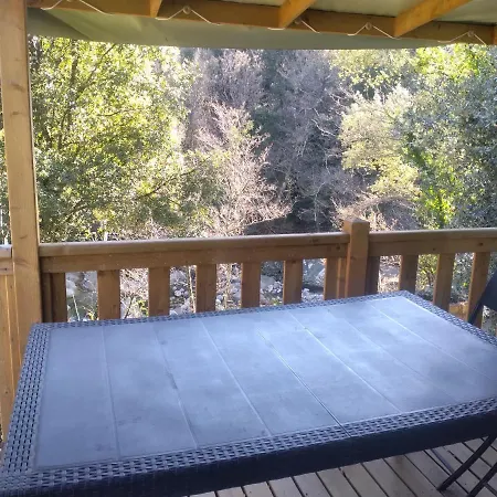 Kemping Les Eaux Vives