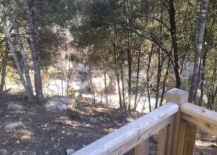 Les Eaux Vives Parque de Campismo *